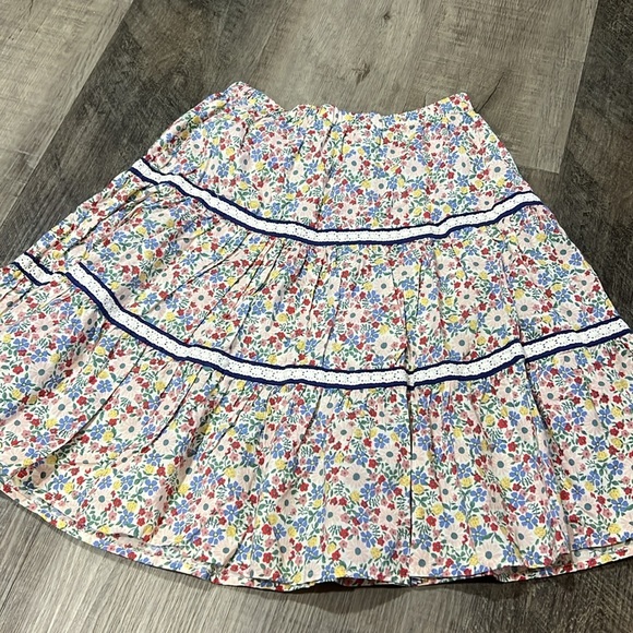 Boden floral skirt girls size 11-12Y - Picture 3 of 4